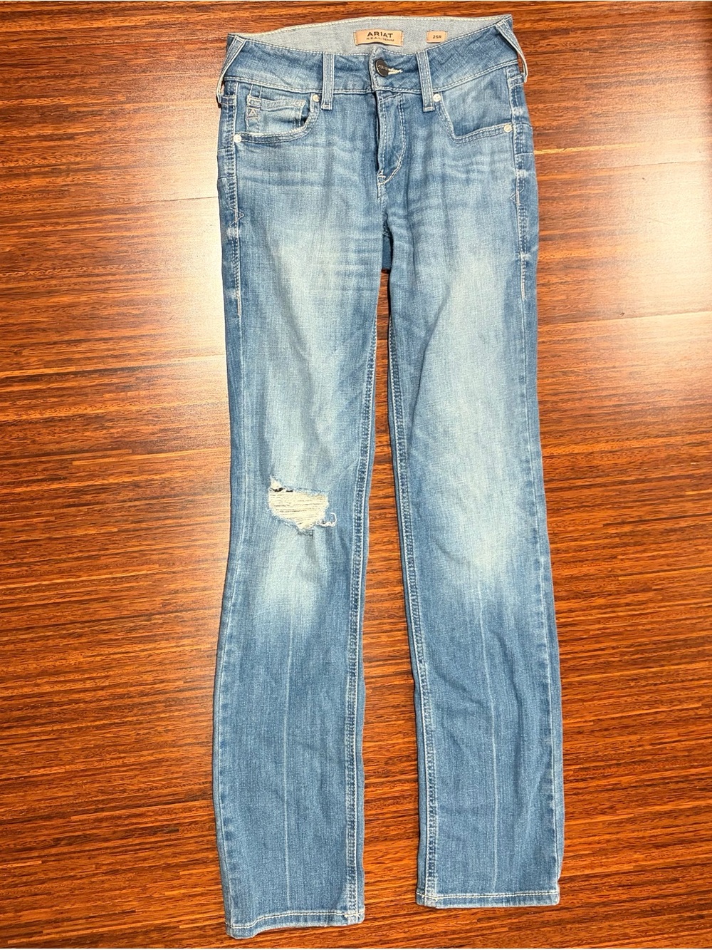 Ariat REAL Denim Light Wash Distressed Straight Leg Western Jeans - Size 25R